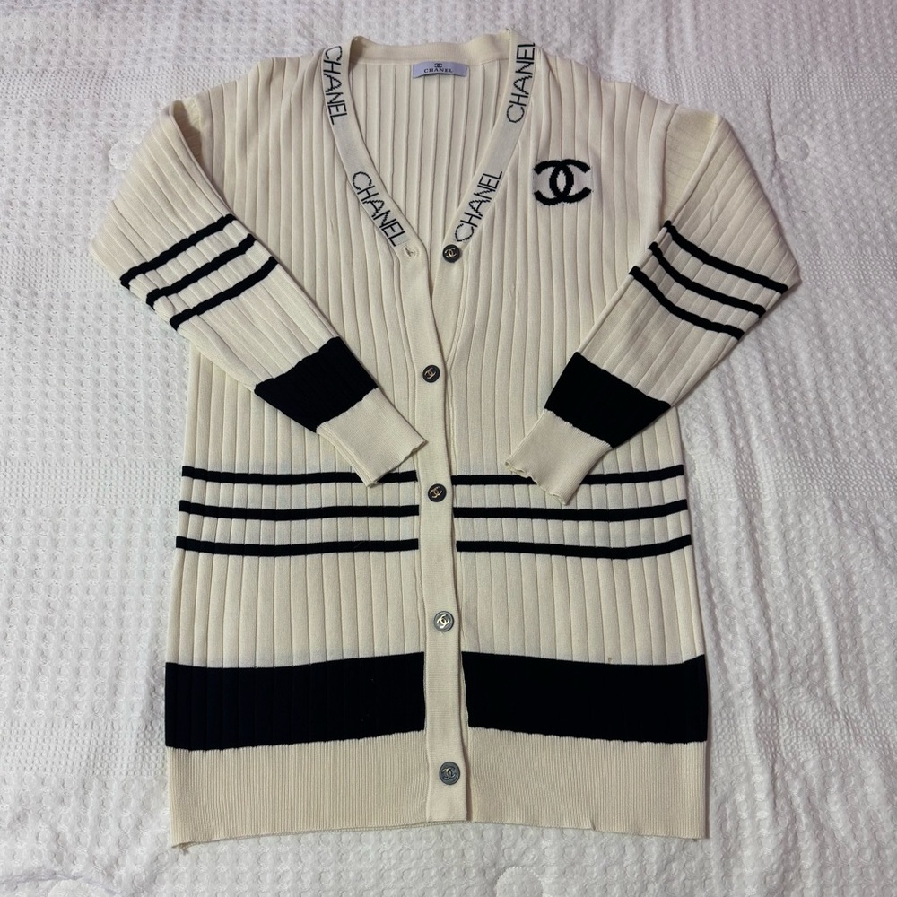 CC Cardigan/Sweater S/M Cream/Off white/ Beige